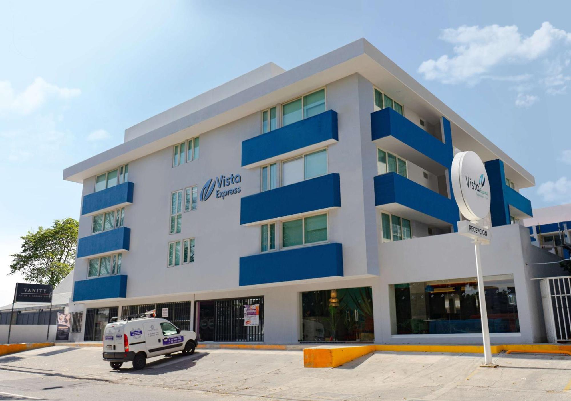 Vista Express Guadalajara Expo Surestay Collection By BW Zapopan Exterior foto